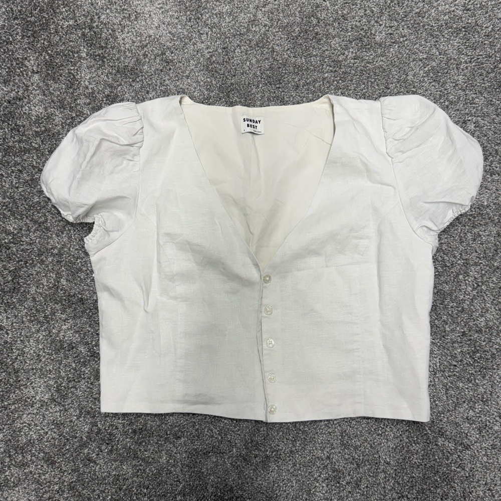 Aritzia Sunday Best Babbs Blouse in White - Size M